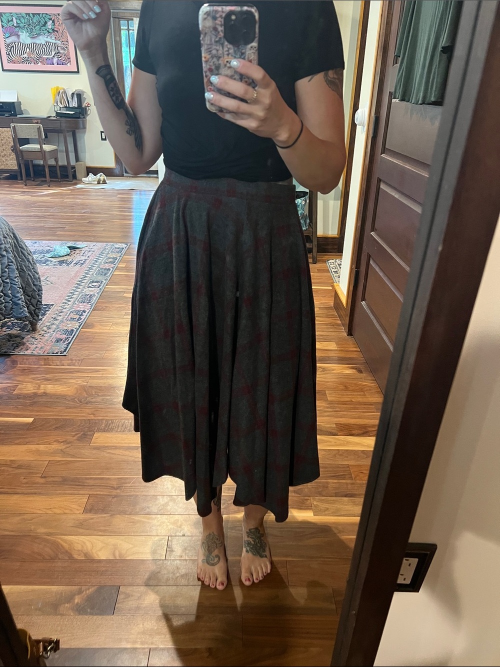 Pleated Midi Skirt in Charcoal with Burgundy Accents